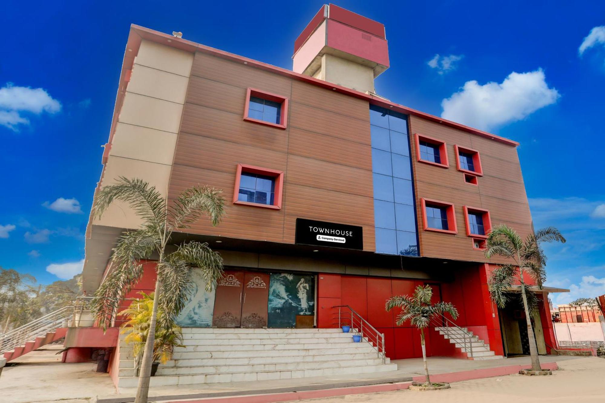 מלון גורקפור Super Townhouse Gida Near Rto Office מראה חיצוני תמונה